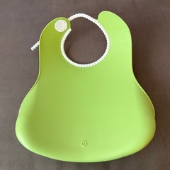 ベビービョルン　お食事エプロンの画像