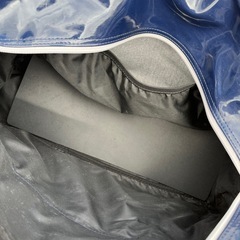 PUMA プーマ エナメルバッグの画像