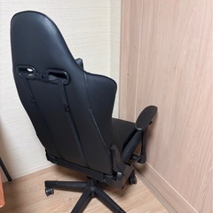 【取引中】ゲーミングチェアの画像