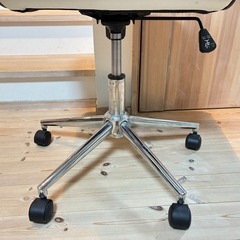 オフィスチェア　　昇降・キャスター付の画像