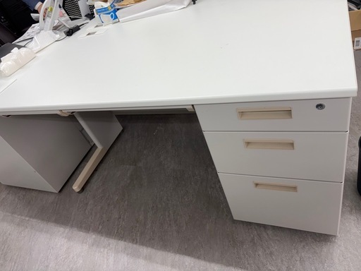 オフィス用机