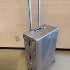 キャリーバッグの画像