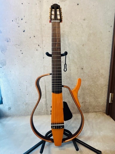 YAMAHA サイレントギター　SLG120 NW