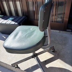 
イス オフィス家具 の画像