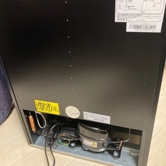 新品未使用　黒　９０ℓ冷蔵庫の画像