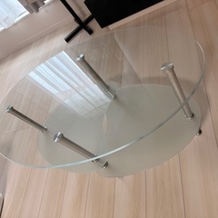 ガラスセンターテーブルの画像