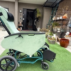 車椅子🍀ティルト&フルリクライニングタイプの画像