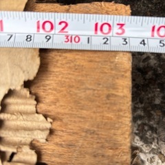 柱　ラワン　角材の画像