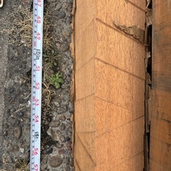 柱　ラワン　角材の画像