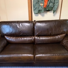 【総本革】イタリア製 本革 最高級 3人掛け ヴィンテージ ソファ ダークブラウン ダメージソファー リビング家具 中川家具 40万以上 家具の画像
