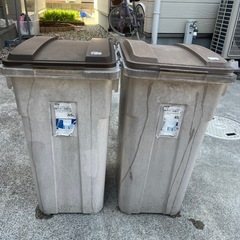 ゴミ箱の画像