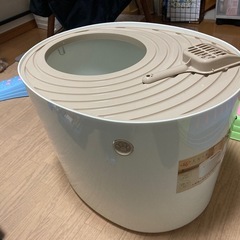 【プロフ要確認】アイリス上から猫トイレ　ホワイトの画像