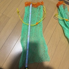 メッシュバック　２つの画像