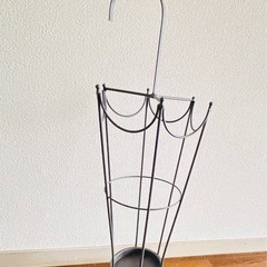 おしゃれな傘立ての画像