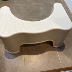 西松屋　洋式トイレ用ステップの画像