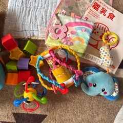 ベビーセット ミルク おもちゃ ガーゼなどの画像