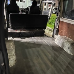 ハイエース75万の画像