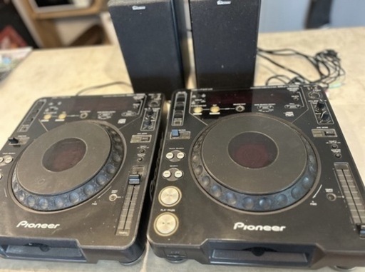 Pioneer COMPACT DISC PLAYER MODEL CDJ-1000（スピーカー付き）