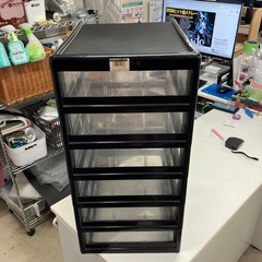 ロ2602-1390 ラバーメイド製　クリアレターケース6段　キズ汚れ有りの画像