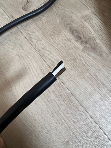 電動スクリーン　KIKUCHI GRAND VIEW  長さ約250cm