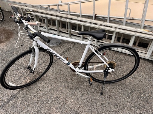 ジャイアント GIANT エスケープ Escape 自転車 クロスバイク ロードバイク マウンテンバイク 街乗り 通勤 通学 【11140647】