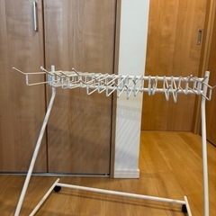 ズボンハンガーラックの画像