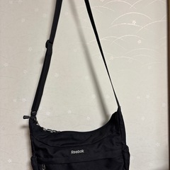 ショルダーバッグの画像