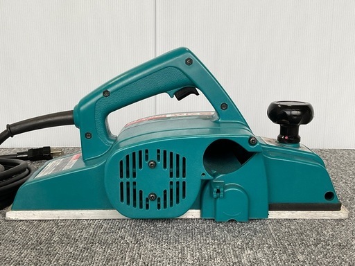マキタ 110㎜電気カンナ 1911B