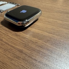 美品アップルウォッチシリーズ7ステンレスシルバーの画像