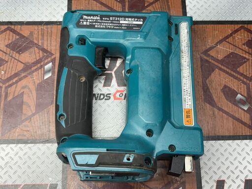 【中古】マキタ Makita ST312D 充電式タッカ 本体＋ケース【ハンズクラフト佐賀】