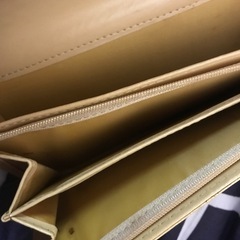 グリーン長財布の画像