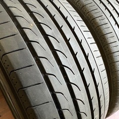 215/45/17夏ヨコハマ2本の画像