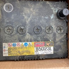 廃バッテリー３つの画像