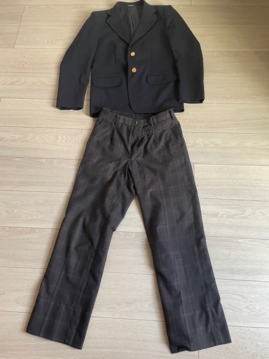 刈谷市東中学校の制服