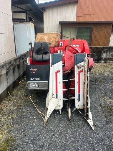 ヤンマー コンバインCA135
