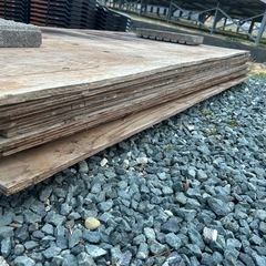 コンパネ１０枚位の画像