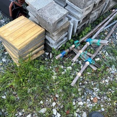 ブロック各種処分早い物勝ち 浜松市引き取りの画像