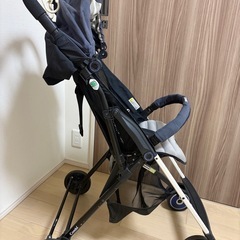 Combi コンビ F2 ベビーカー ネイビーの画像