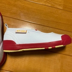 【新品】上履き 16.0cm  レッド　の画像