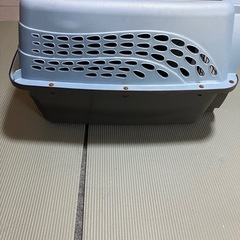 ペットキャリーケース　Mサイズの画像