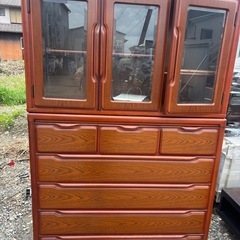 テレビ台、食器棚、棚の画像