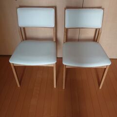 大塚家具 イスの画像