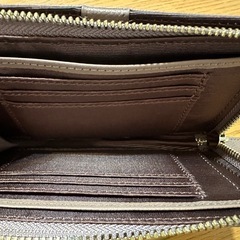 ヘビ革・牛革・合皮財布の画像