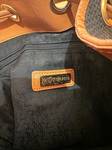 イブサンローラン　巾着バック