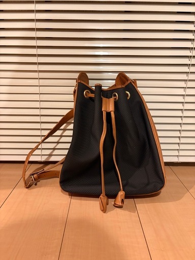 イブサンローラン　巾着バック