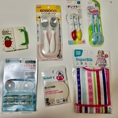 合計7点★新品未開封 離乳食準備セット 乳歯ブラシ お食事エプロン ベビー用品の画像