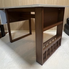 テーブルの画像