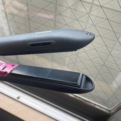 【2/28までに引き取り可能な方限定】Panasonic ナノケア ストレートアイロン EH-HS9E の画像