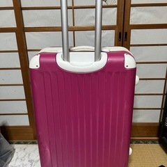 旅行カバン　スーツケース　ピンク　大容量　訳ありの画像