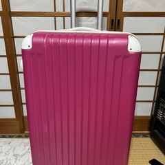 旅行カバン　スーツケース　ピンク　大容量　訳ありの画像